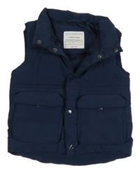 Tmavomodrá šusťáková zateplená vesta Primark