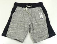 Šedo-černé teplákové kraťasy s číslem H&M