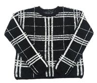 Čierno-biely kockovaný chlpatý crop sveter M&Co.