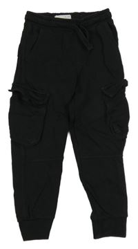 Černé cargo tepláky s nášivkou ZARA