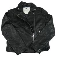 Čierny koženkový podšitý krivák zn. F&F