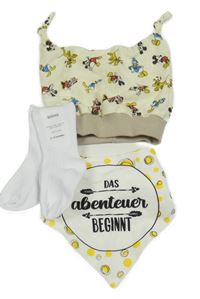 3set - Světležlutá bavlněná čepice s Mickeym a přáteli + smetanový puntíkatý slinták s nápisem + bílé ponožky