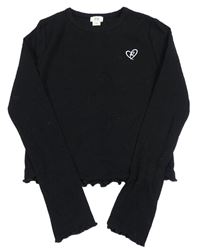 Čierne rebrované crop tričko so srdcem River Island