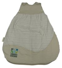 Béžovo-bílý zateplený spací pytel s pruhy a potiskem