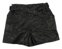 Čierne koženkové kraťasy s opaskom Primark