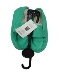 Nové - Zelené semišové zateplené topánky M&S vel. 24