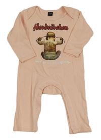 Růžový overal s miminem