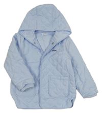 Světlemodrá prošívaná jarní bunda s kapucí 