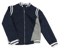 Tmavomodro-šedý šusťákový jarní bomber s pruhmi RIVER ISLAND