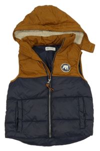 Tmavomodro-hnědá šusťáková zateplená vesta s nášivkou a kapucí H&M