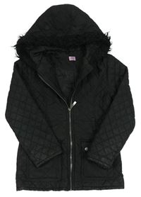 Čierna šušťáková prešívaná jarná bunda s kapucňou s kožúškom F&F