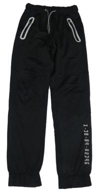 Čierne športové tepláky s číslami Yigga