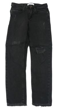 Černé skinny teplákové rifle s děravým kolenem a ošoupaného vzhledu ZARA