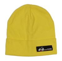 Žlutá žebrovaná čepice s nášivkou 