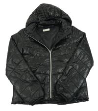 Černá lesklá šusťáková zateplená bunda s kapucí H&M