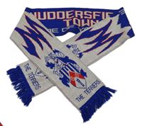 Modro-bílá pletená šála s nápisem 