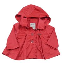 Malinový šušťákový jarný kabát s volánikmi a odopínacíá kapucňou Mayoral