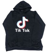 Černá mikina TikTok s kapucňou