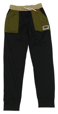 Kaki-čierne športové tepláky Converse