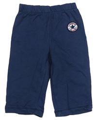 Tmavomodré tepláky s logom converse