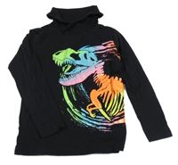 Černé triko s dinem a límečkem 