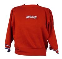 Dámsky červený sveter s nápisom a pruhmi