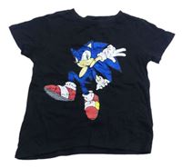 Čierne tričko so Sonicem takko
