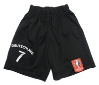 Čierne futbalové kraťasy s číslom