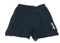 Tmavomodré teplákové kraťasy s logom Nike