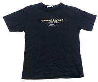 Čierne tričko so zlatými nápisy Zara