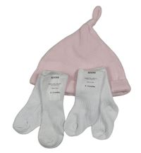 3 set - Světlerůžová čepice + 2x bílé ponožky 