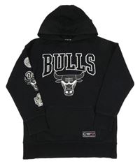 Čierna mikina s potlačou a kapucí - Chicago Bulls