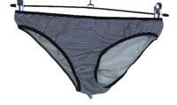 Dámske čierno-biele prúžkované nohavičky Primark