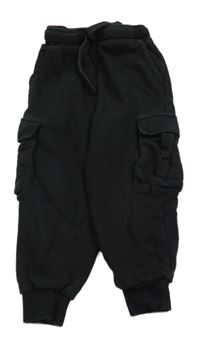 Černé tepláky s kapsami George