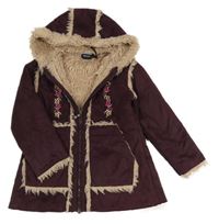 Lilkový semišový zateplený kabát s výšivkami a kapucí 