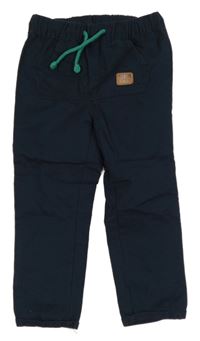 Tmavomodré plátenné nohavice s vreckom a nášivkou