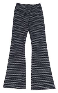 Tmavomodro-biele vzorované zvonové nohavice We