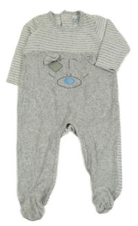 Sivý pruhovaný zamatový overal s medvěďom