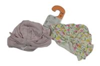 Nové - 2x bavlněná čepice - bílá květovaná + světlerůžová Primark