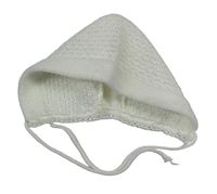 Bílá pletená čepice