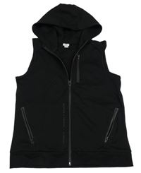 Čierna tepláková prepínaci vesta s nápisem na zádech a kapucňou River Island