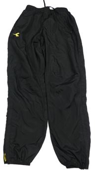 Čierne šušťákové športové nohavice Diadora