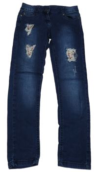 Tmavomodré teplákové skinny rifle s prošoupáním a kamínky Yigga