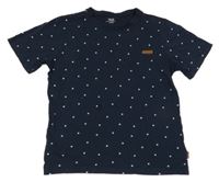 Tmavomodré tričko so vzorom Yigga