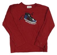 Vínové tričko s topánkou