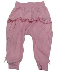 Růžové tepláky s volánkem 