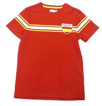 Červený sportovní dres s číslom a pruhmi TU