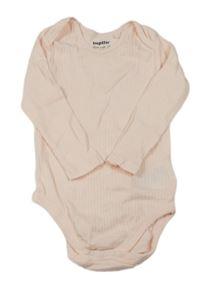 Světlerůžové žebrované body Lupilu