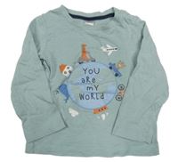 Světlezelené triko se zeměkoulí a zvířaty C&A