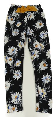 Čierne kvetované legíny s mašlou